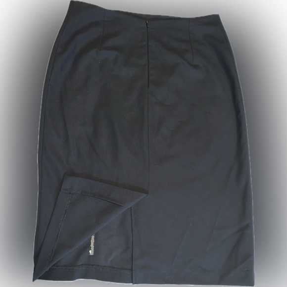 FRIPONNE PARIS Skirt with beautiful embroidery - Size 2 - preowned - Picture 2 of 6